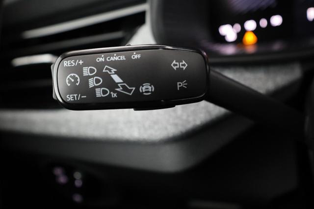 Skoda Kamiq Selection 1.0 TSI DSG Selection, AHK, Matrix, Kamera, Winter, 4-J Garantie 