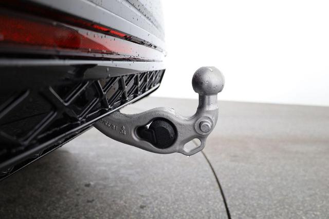 Volkswagen Touareg 3.0 TDI 210 kW 4Motion R-Line V6 Black, AHK, HuD, Luft, Standheizung 