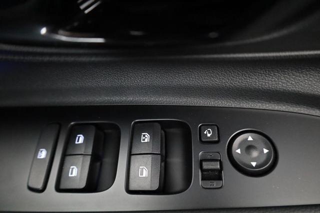 Hyundai i20 N Performance Perfomance 1.6 T-GDI, Navi, BOSE, Side, Kamera, LED 