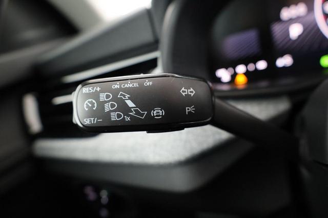 Skoda Kamiq Selection 1.0 TSI DSG Selection, Matrix, Kamera, 16-Zoll, Winter, 4-J Garantie 