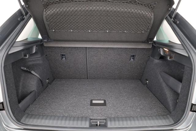 Skoda Kamiq Selection 1.0 TSI DSG Selection, Matrix, Kamera, 16-Zoll, Winter, 4-J Garantie 