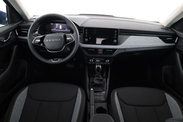 Skoda Kamiq Selection 1.5 TSI DSG Selection, AHK, Kamera, Winter, 4-J Garantie 