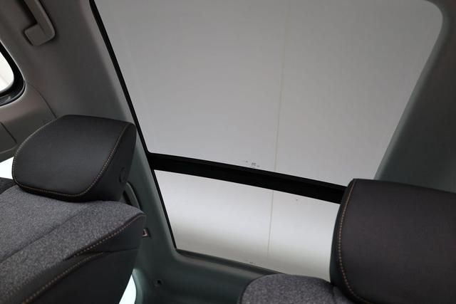 Skoda Octavia Combi 2.0 TDI 110 kW Selection DSG Selection, Navi, Pano, AHK, Teilleder, 5-J Garantie 