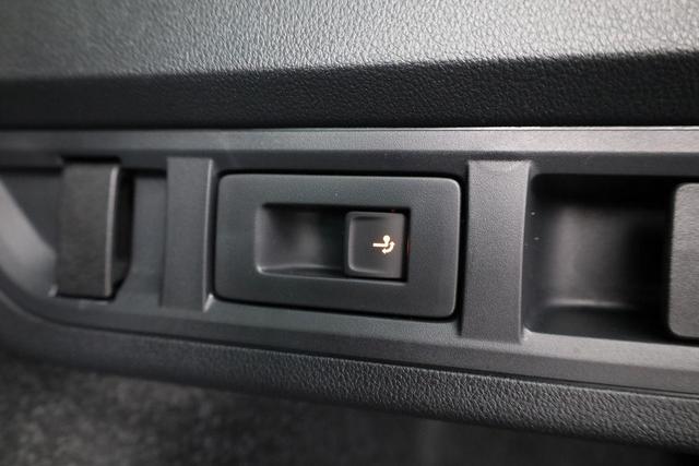 Skoda Octavia Combi 2.0 TDI 110 kW Selection DSG Selection, Navi, Pano, AHK, Teilleder, 5-J Garantie 