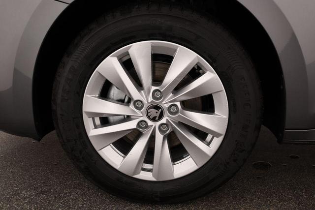 Skoda Octavia Combi 2.0 TDI 110 kW Selection DSG Selection, Navi, Pano, AHK, Teilleder, 5-J Garantie 