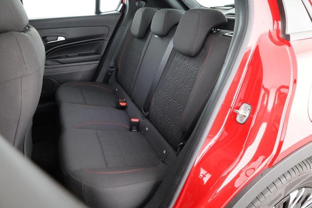 Fiat 600e 115 kW Red 115kWh, LED, APP-Connenct, 1-Hand 