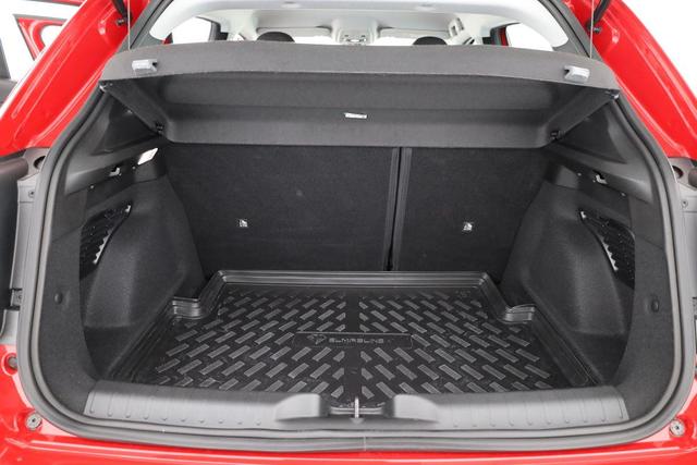 Fiat 600e 115 kW Red 115kWh, LED, APP-Connenct, 1-Hand 