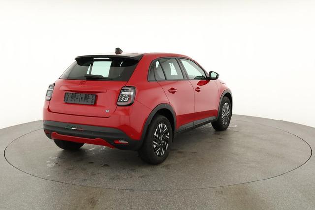 Fiat 600e 115 kW Red 115kWh, LED, APP-Connenct, 1-Hand 
