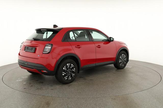Fiat 600e 115 kW Red 115kWh, LED, APP-Connenct, 1-Hand 