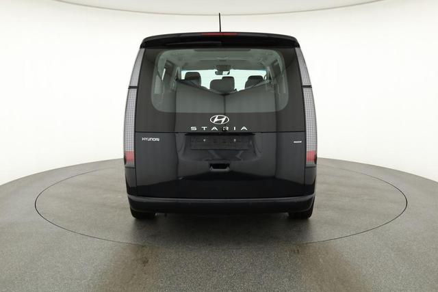 Hyundai Staria Style Premium Tour 2.2 CRDi AWD AT Premium, 9-Sitzer, Pano, Navi, AreaView, Side, Winter 
