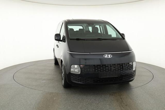 Hyundai Staria Style Premium Tour 2.2 CRDi AWD AT Premium, 9-Sitzer, Pano, Navi, AreaView, Side, Winter 