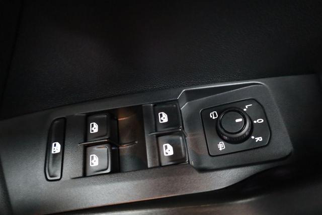 Volkswagen T-Cross 1.0 TSI 85 kW Life DSG Life, AHK, IQ.Light, Kamera, ACC, Side, Winter, 17-Zoll 