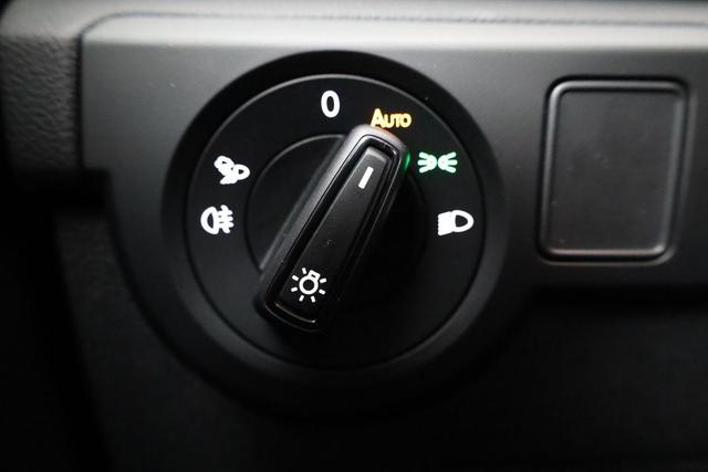 Volkswagen T-Cross 1.0 TSI 85 kW Life DSG Life, AHK, IQ.Light, Kamera, ACC, Side, Winter, 17-Zoll 