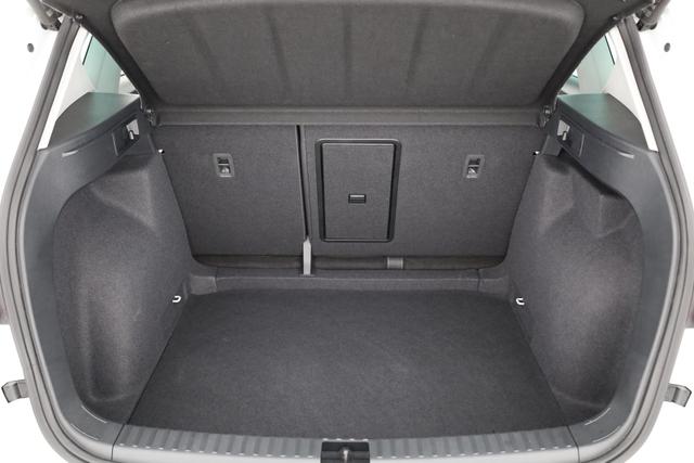 Seat Ateca FR 1.5 TSI DSG FR, LED, Navi, Pano, Kamera, Winter 