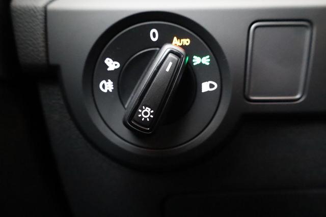 Volkswagen T-Cross 1.0 TSI 85 kW Life DSG Life, AHK, IQ.Light, Kamera, ACC, Side, Winter, 17-Zoll 