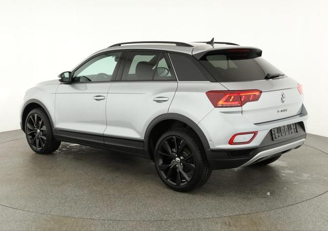 Volkswagen T-Roc Style 1.5 TSI DSG Black Style, AHK, IQ.Light, 19-Zoll, easyOpen, Navi 