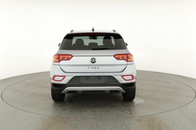 Volkswagen T-Roc Style 1.5 TSI DSG Black Style, AHK, IQ.Light, 19-Zoll, easyOpen, Navi 