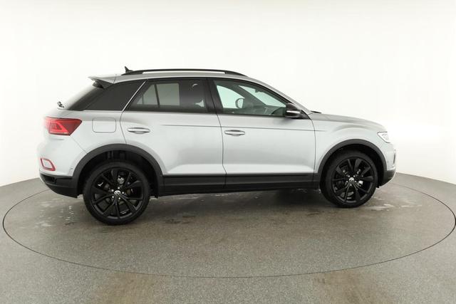 Volkswagen T-Roc Style 1.5 TSI DSG Black Style, AHK, IQ.Light, 19-Zoll, easyOpen, Navi 