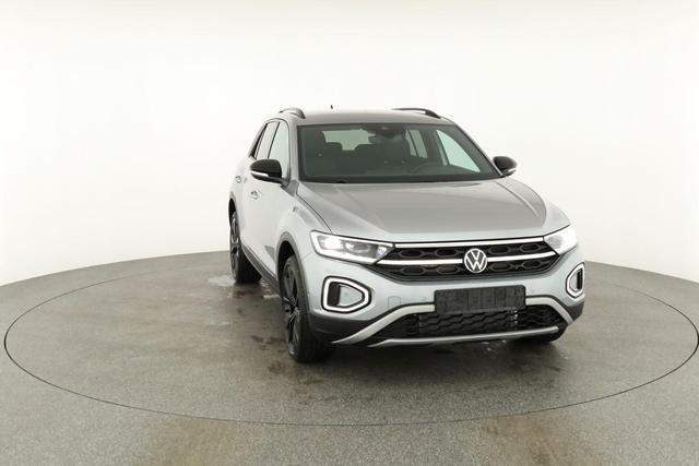 Volkswagen T-Roc Style 1.5 TSI DSG Black Style, AHK, IQ.Light, 19-Zoll, easyOpen, Navi 