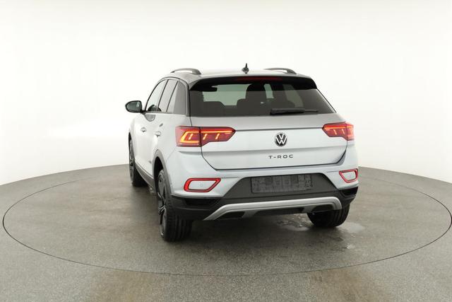 Volkswagen T-Roc Style 1.5 TSI DSG Black Style, AHK, IQ.Light, 19-Zoll, easyOpen, Navi 