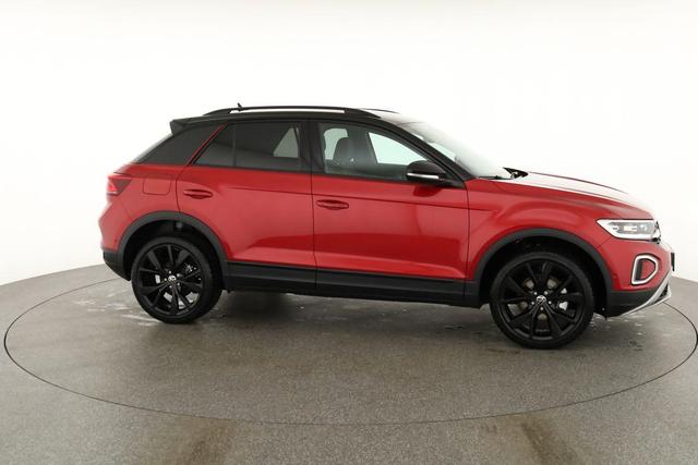 Volkswagen T-Roc Style 1.5 TSI DSG Black Style, AHK, IQ.Light, 19-Zoll, easyOpen, Navi 