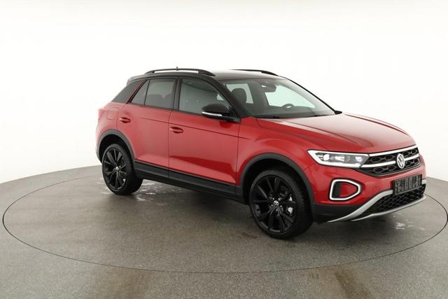 Volkswagen T-Roc Style 1.5 TSI DSG Black Style, AHK, IQ.Light, 19-Zoll, easyOpen, Navi 