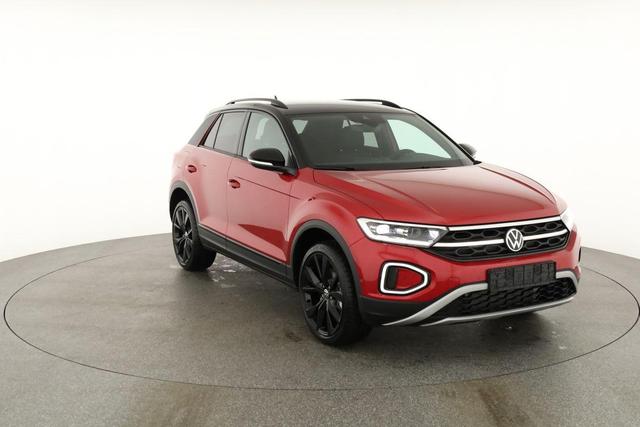 Volkswagen T-Roc Style 1.5 TSI DSG Black Style, AHK, IQ.Light, 19-Zoll, easyOpen, Navi 