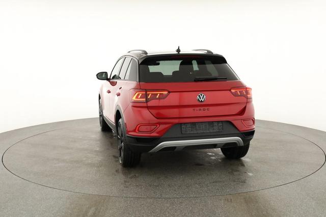 Volkswagen T-Roc Style 1.5 TSI DSG Black Style, AHK, IQ.Light, 19-Zoll, easyOpen, Navi 