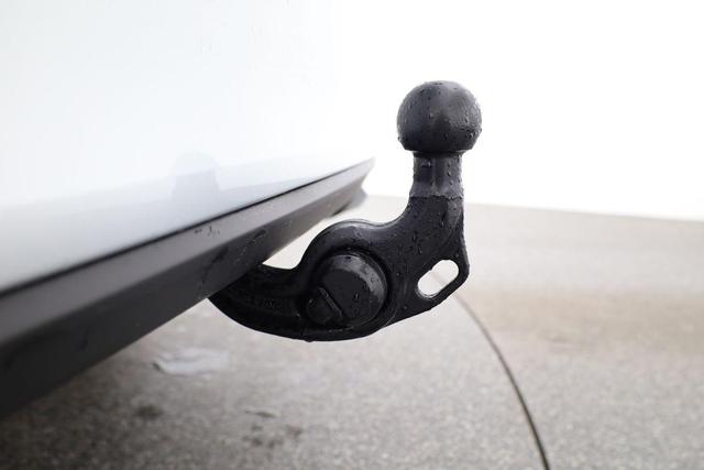 Skoda Octavia Combi 2.0 TDI 110 kW Selection DSG Selection, Navi, Pano, AHK, Teilleder, 5-J Garantie 