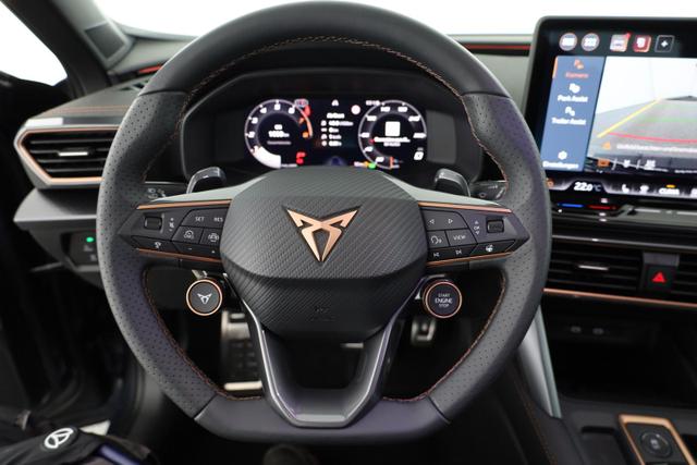 Cupra Formentor 2.0 TSI 150 kW 4Drive DSG 4Drive, Matrix, AHK, Pano, Navi, AreaView 