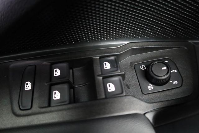 Volkswagen Tiguan 1.5 eTSI 110 kW Life DSG Life, Navi, easyOpen, Kamera, 5-J Garantie 