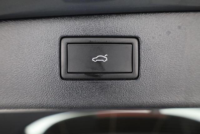 Volkswagen Tiguan 1.5 eTSI 110 kW Life DSG Life, Navi, easyOpen, Kamera, 5-J Garantie 