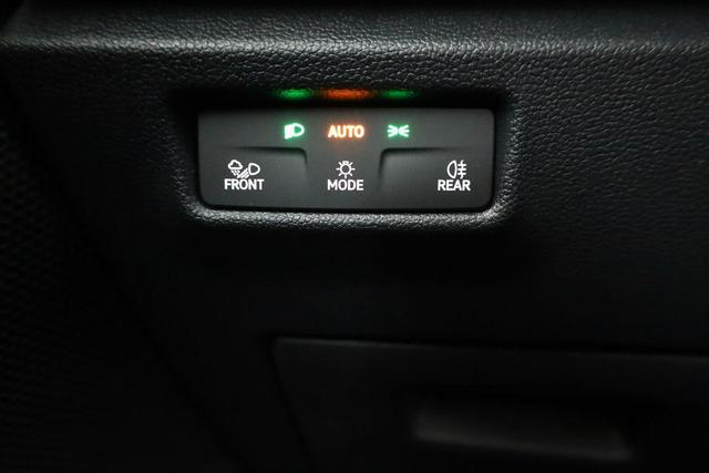 Volkswagen Tiguan 2.0 TDI 142 kW 4Motion R-Line DSG 4M Black, Leder, Pano, 20-Zoll, IQ.Light, Harman, HuD 