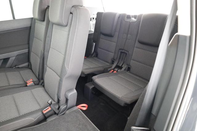 Volkswagen Touran Comfortline BMT/Start-Stopp 1.5 TSI DSG Comfortline, 7-Sitzer, AHK, Navi, Kamera, Side, Winter, 4-J. Garantie 