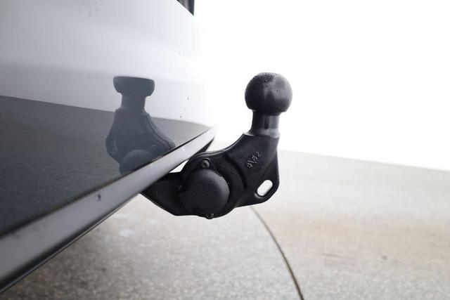 Volkswagen Touran Comfortline BMT/Start-Stopp 1.5 TSI DSG Comfortline, 7-Sitzer, AHK, Navi, Kamera, Side, Winter, 4-J. Garantie 