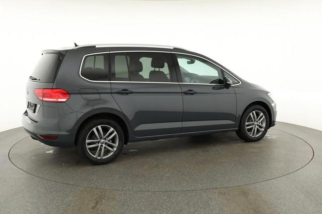 Volkswagen Touran Comfortline BMT/Start-Stopp 1.5 TSI DSG Comfortline, 7-Sitzer, AHK, Navi, Kamera, Side, Winter, 4-J. Garantie 