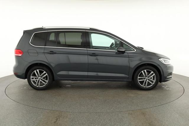 Volkswagen Touran Comfortline BMT/Start-Stopp 1.5 TSI DSG Comfortline, 7-Sitzer, AHK, Navi, Kamera, Side, Winter, 4-J. Garantie 