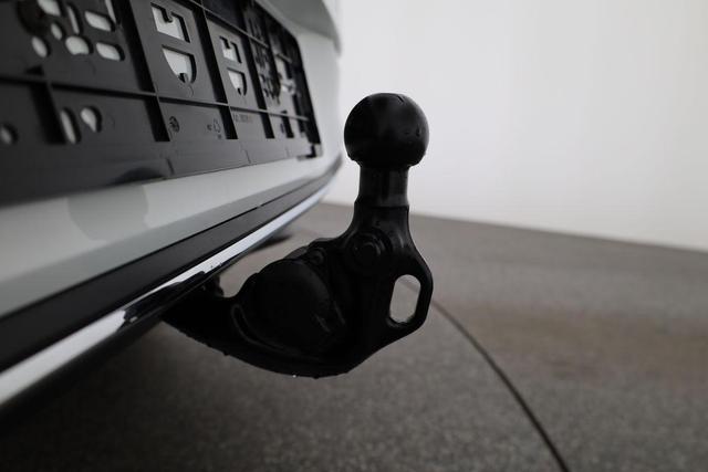 Volkswagen Golf 1.5 TSI eHybrid 150 kW Edition 50 VIII Style, AHK, Navi, Kamera, Side, LED-Plus 