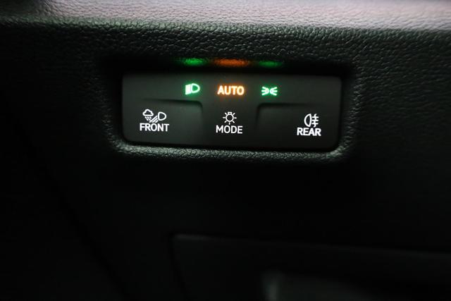 Volkswagen Tiguan 2.0 TDI 142 kW 4Motion R-Line DSG 4M Black, Leder, Pano, 20-Zoll, IQ.Light, Harman, HuD 