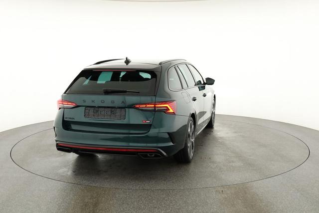 Skoda Octavia Combi RS 2.0 TSI DSG, Sonderlackierung, AHK, 19 Zoll, Canton, el. Klappe, Navi, Matrix, sofort 