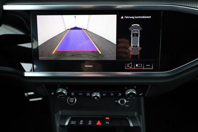 Audi Q3 Sportback 45 TFSI quattro S line qu S-LINE, AHK, 19-Zoll, Optik schwarz, Navi, Kamera, el. Klappe 