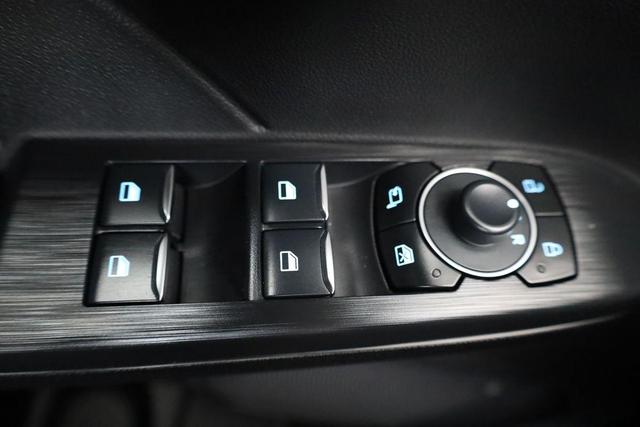 Ford Kuga ST-Line 1.5 EcoBoost ST-Line, Navi, AHK, LED, Kamera, Winter, FS beheizbar 