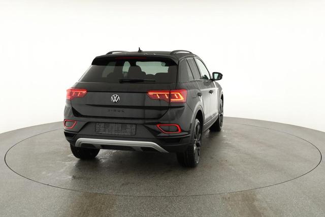 Volkswagen T-Roc Style 1.5 TSI DSG Black Style, AHK, IQ.Light, 19-Zoll, easyOpen, Navi 