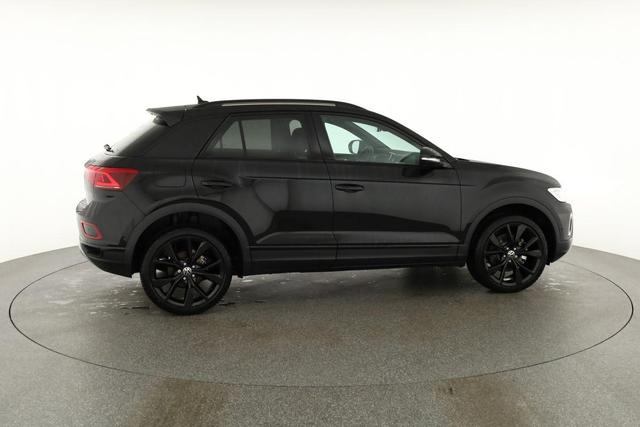 Volkswagen T-Roc Style 1.5 TSI DSG Black Style, AHK, IQ.Light, 19-Zoll, easyOpen, Navi 