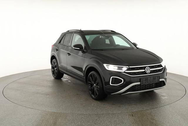 Volkswagen T-Roc Style 1.5 TSI DSG Black Style, AHK, IQ.Light, 19-Zoll, easyOpen, Navi 