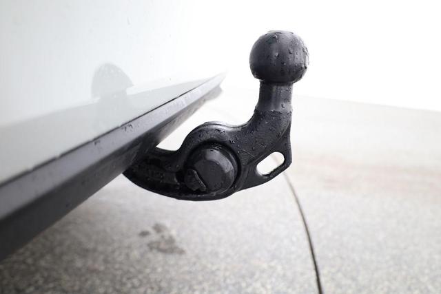 Skoda Octavia Combi 2.0 TDI 110 kW Selection DSG Selection, Navi, AHK, el. Klappe, 5-J Garantie 