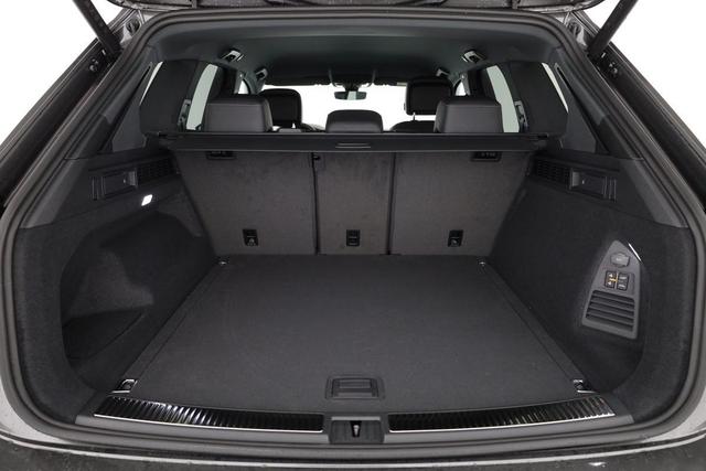 Volkswagen Touareg 3.0 TDI 210 kW 4Motion R-Line V6 Black, AHK, HuD, Luft, Standheizung 