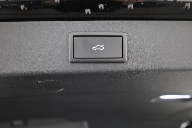 Skoda Kodiaq 2.0 TDI 142 kW 4x4 Selection DSG Selection, 7-Sitzer, AHK, Navi, Side, Kamera, Winter, 19-Zoll 