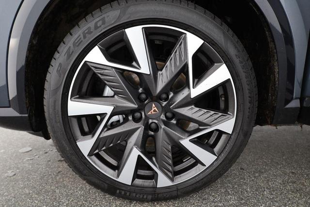 Cupra Formentor 1.5 eTSI 110 kW DSG, AHK, Navi, 19-Zoll, Winterpaket 