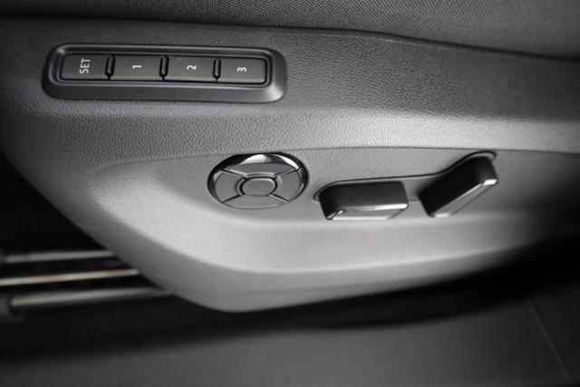 Skoda Kodiaq 2.0 TDI 142 kW 4x4 Selection DSG Selection, 7-Sitzer, AHK, Navi, Side, Kamera, Winter, 19-Zoll 